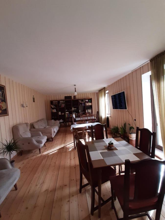 Dachi Inn Kazbegi Extérieur photo