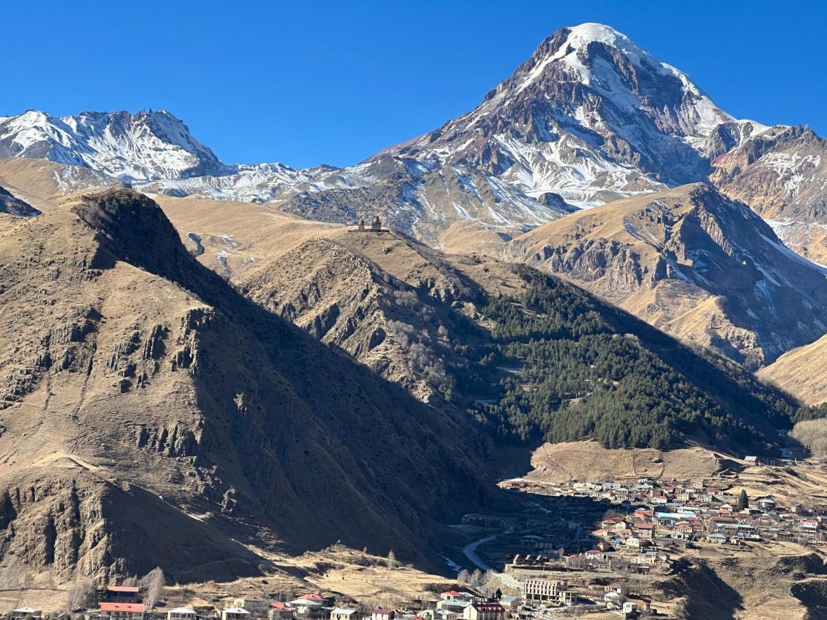 Dachi Inn Kazbegi Extérieur photo